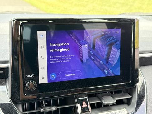 Used 2023 Toyota Corolla SE w/ Carpet Mat Package (TMS) FWD image 30