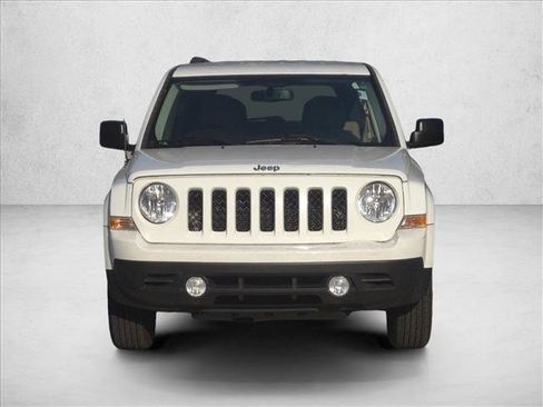 Used 2017 Jeep Patriot Sport w/ Power Value Group image 2