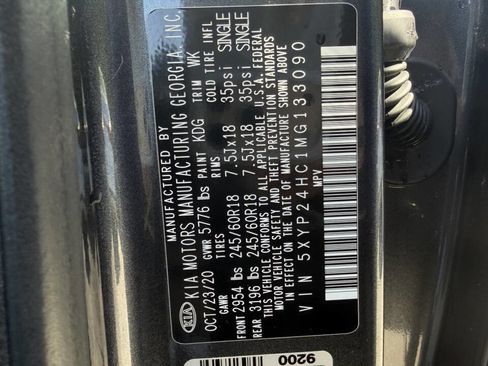 Used 2021 Kia Telluride LX FWD image 11