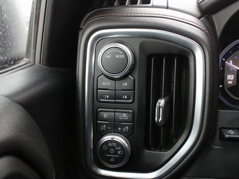 Used 2021 GMC Sierra 1500 AT4 w/ AT4 Premium Package image 10