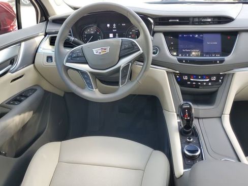 Certified 2023 Cadillac XT5 Premium Luxury w/ Technology Package image 16