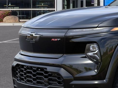 New 2024 Chevrolet Silverado EV RST image 13