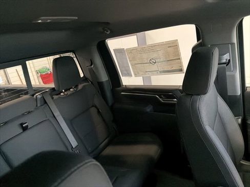 New 2026 Chevrolet Silverado 3500 LT w/ All Star Edition AWD/4WD image 29