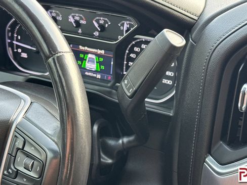 Used 2021 GMC Sierra 2500 SLT w/ SLT Preferred Package AWD/4WD image 25