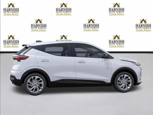 New 2027 Chevrolet Bolt LT w/ Comfort Package FWD image 6