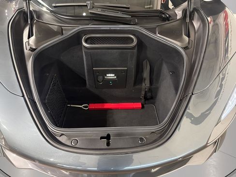 Used 2018 McLaren 720S image 20