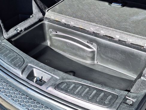 Used 2023 Dodge Durango GT image 32