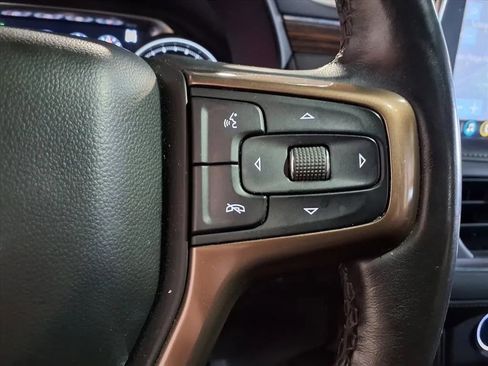 Used 2021 Chevrolet Suburban High Country AWD/4WD image 30