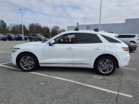 Used 2025 Genesis GV70 2.5T w/ Advanced Package image 4