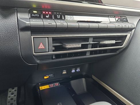 Used 2025 Toyota Camry XSE w/ Premium Plus Package image 16