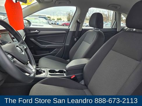 Used 2020 Volkswagen Jetta S image 15