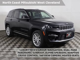 Used 2023 Jeep Grand Cherokee Summit w/ Luxury Tech Group V AWD/4WD video 1