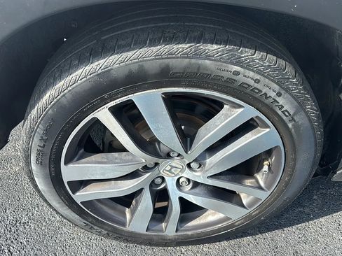 Used 2016 Honda Pilot Touring image 38