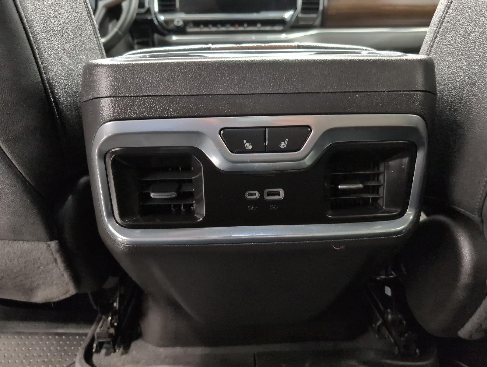 Certified 2024 Chevrolet Silverado 1500 High Country w/ High Country Premium Package AWD/4WD image 22