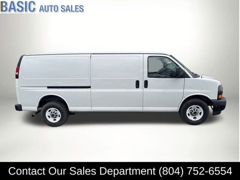 Used 2019 GMC Savana 3500 Work Van w/ Driver Convenience Package image 1