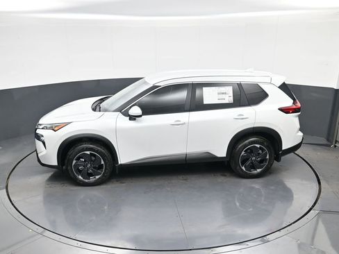 New 2026 Nissan Rogue SV image 26