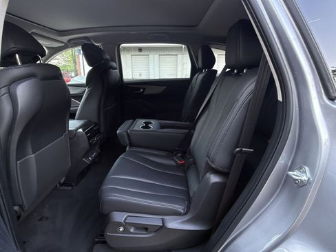 Used 2024 Acura MDX SH-AWD image 38