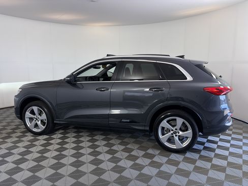 Used 2025 Audi Q5 Premium Plus w/ Premium Plus AWD/4WD image 8