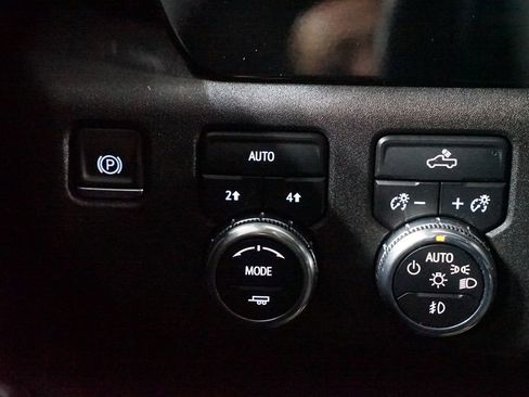 Used 2023 GMC Sierra 1500 Elevation AWD/4WD image 26