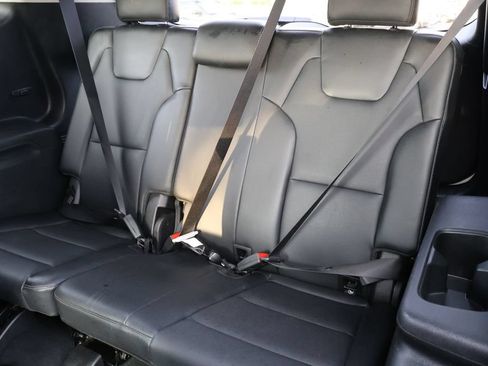 Used 2025 Kia Telluride S AWD/4WD image 28