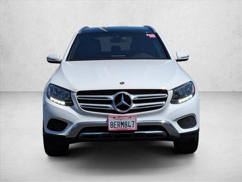 Used 2018 Mercedes-Benz GLC 300 4MATIC image 2