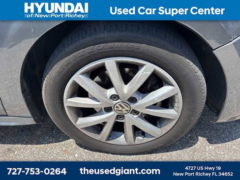 Used 2012 Volkswagen Jetta SE FWD image 5