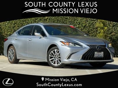 Certified 2025 Lexus ES 350 w/ Accessory Package (Z2)