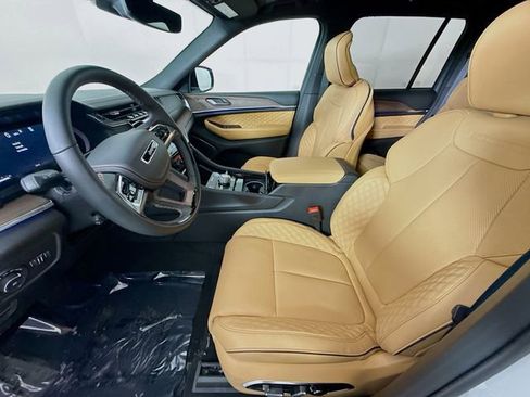 New 2025 Jeep Grand Cherokee Summit w/ Obsidian Package image 20