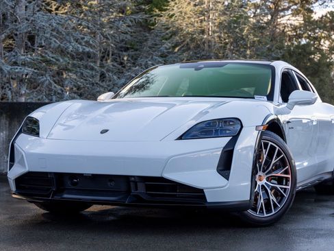 New 2026 Porsche Taycan Turbo S AWD/4WD image 7