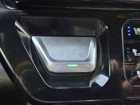 Used 2024 GMC Sierra 2500 AT4 w/ AT4 Preferred Package image 18