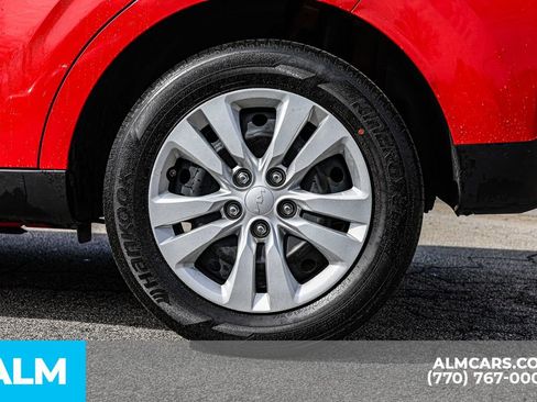 Used 2025 Kia Soul LX image 18