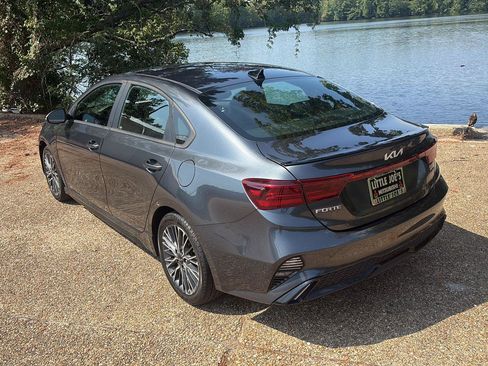 Used 2024 Kia Forte GT-Line FWD image 9