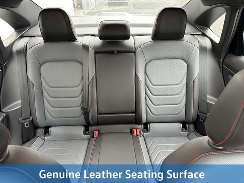 Certified 2025 Volkswagen Jetta GLI Autobahn image 16