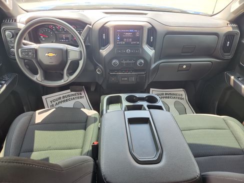 Used 2024 Chevrolet Silverado 1500 Custom w/ Turbomax Blackout Package AWD/4WD image 34