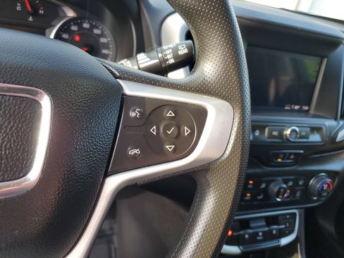 Used 2023 GMC Terrain SLE w/ Driver Convenience Package FWD image 27