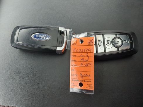 Used 2019 Ford F250 Platinum w/ Platinum Ultimate Package image 28