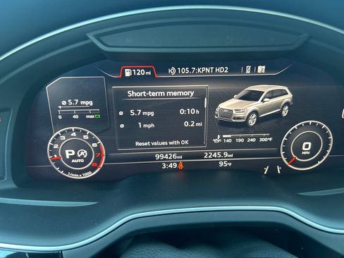 Used 2018 Audi Q7 3.0T Prestige AWD/4WD image 18