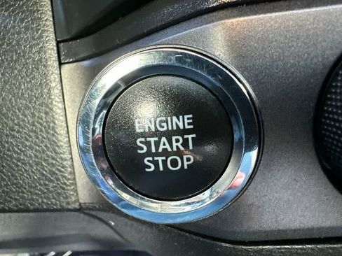 Used 2021 Toyota Tacoma TRD Sport image 30