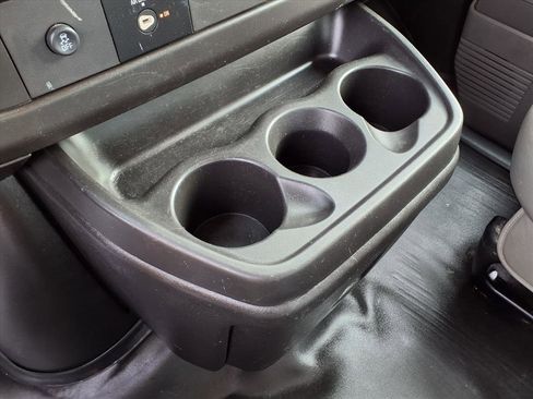 Used 2019 Chevrolet Express 3500 w/ Power Convenience Package image 12