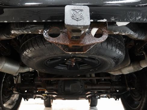 Used 2016 RAM 1500 Sport w/ Black Ram 1500 Sport Group image 10