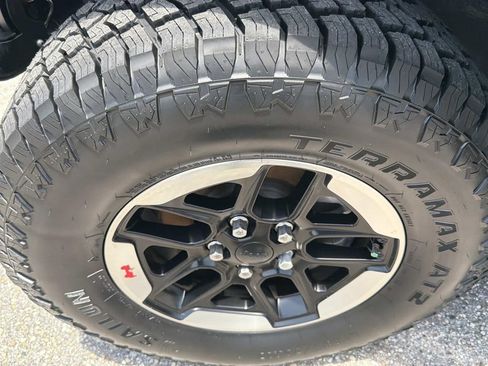 Used 2020 Jeep Wrangler Rubicon AWD/4WD image 25
