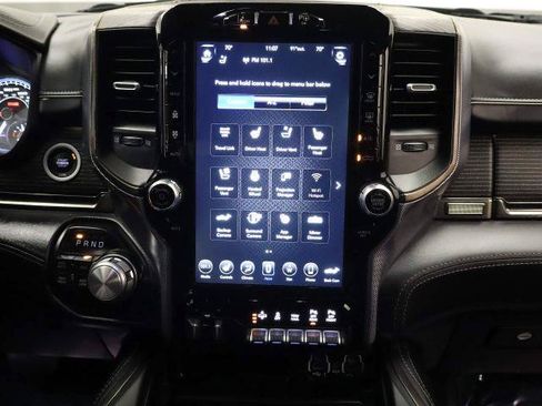 Used 2020 RAM 1500 Limited w/ Black Appearance Package AWD/4WD image 29