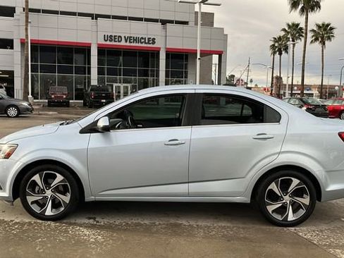 Used 2018 Chevrolet Sonic Premier image 3