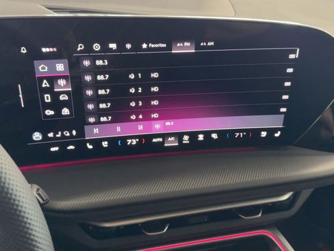 New 2025 Audi SQ5 Premium Plus image 21