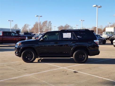 Used 2023 Toyota 4Runner TRD Sport image 4