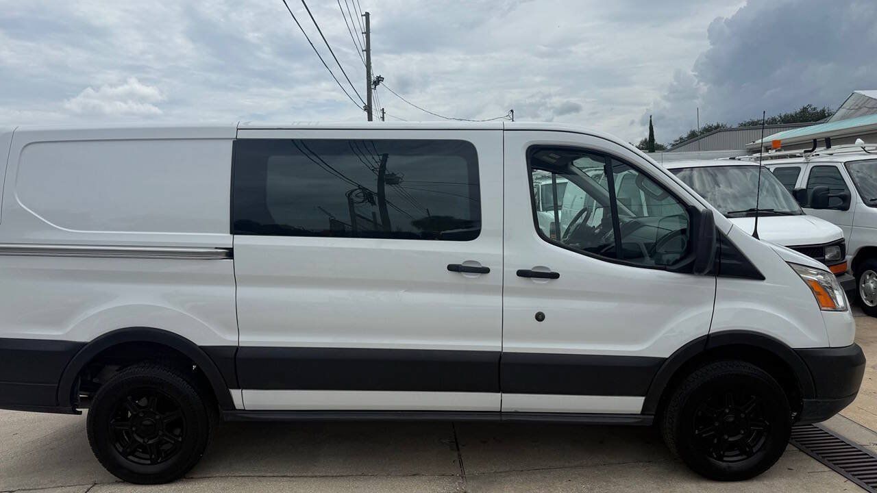 Used 2019 Ford Transit 250 130 Low Roof w/ Exterior Upgrade Package RWD image 8