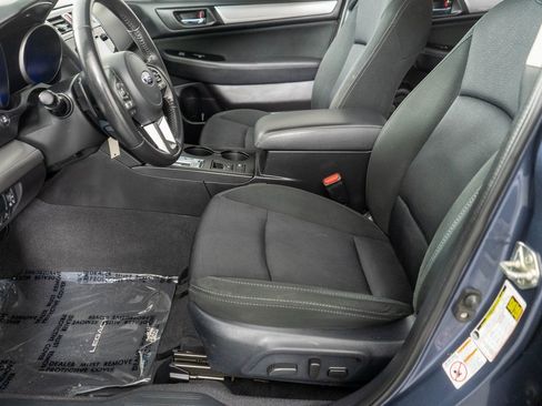 Used 2017 Subaru Legacy 2.5i Premium image 10