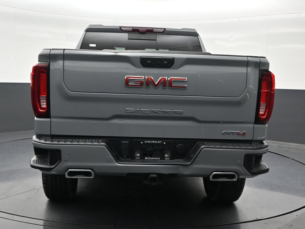 Used 2025 GMC Sierra 1500 AT4 w/ AT4 Premium Package AWD/4WD image 4