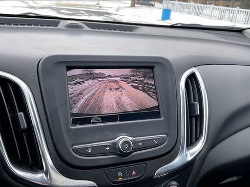 Used 2024 Chevrolet Equinox LT image 22