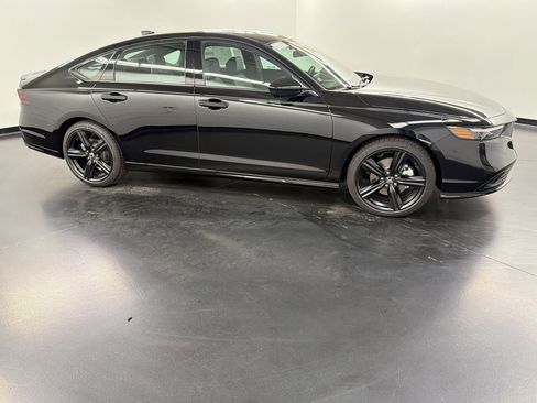 New 2026 Honda Accord Sport image 7